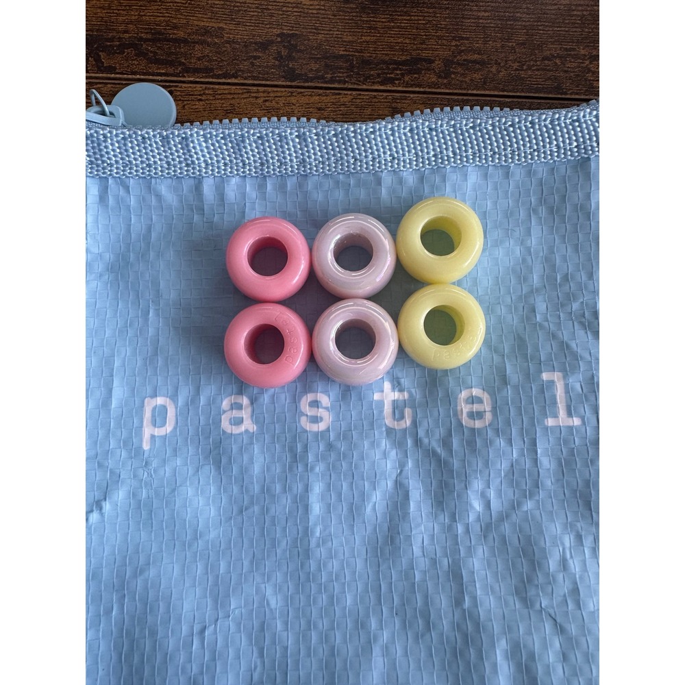 Cj Hendry Pastel Beads Set of 6 Pink Lavender Yellow Art Collectible Jewelry
